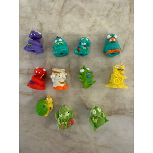 Lot of 11 Moose’s Trash Pack mini toys (including 2 flocked)